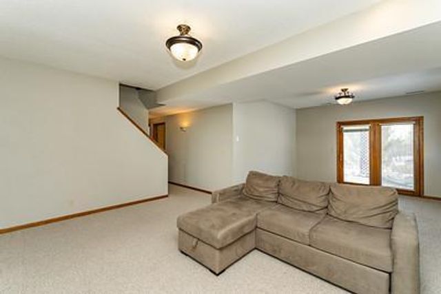 1308 38th Street SW, Rochester, MN 55902