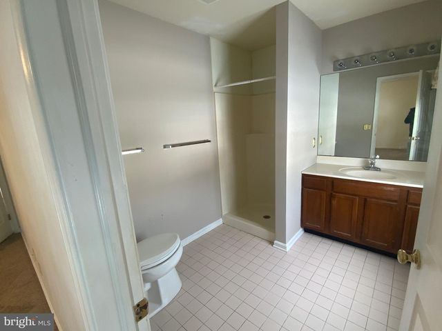 2530 BLARNEY DR, Harrisburg, PA 17112