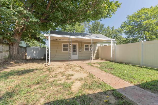 1827 Madison Avenue, Evansville, IN 47714