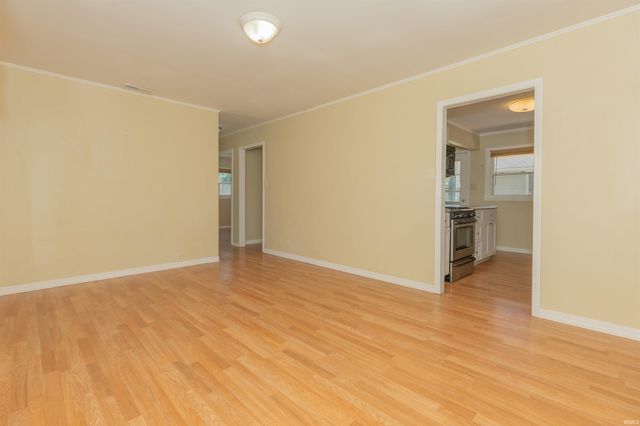 1827 Madison Avenue, Evansville, IN 47714