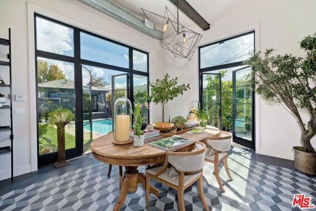 3671 Tilden Avenue, Los Angeles, CA 90034