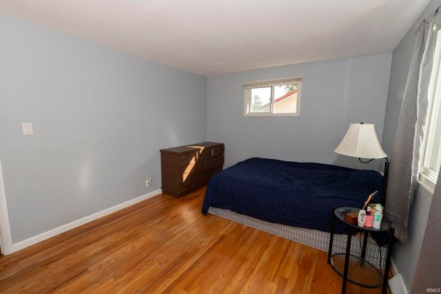 2653 Prescott Drive, Mishawaka, IN 46544