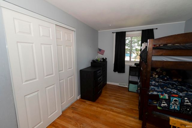 2653 Prescott Drive, Mishawaka, IN 46544