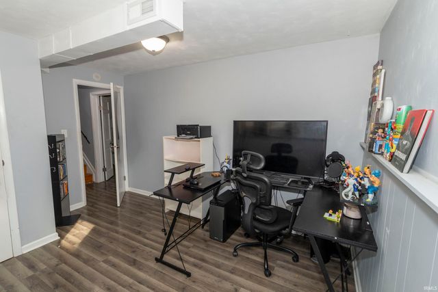 2653 Prescott Drive, Mishawaka, IN 46544
