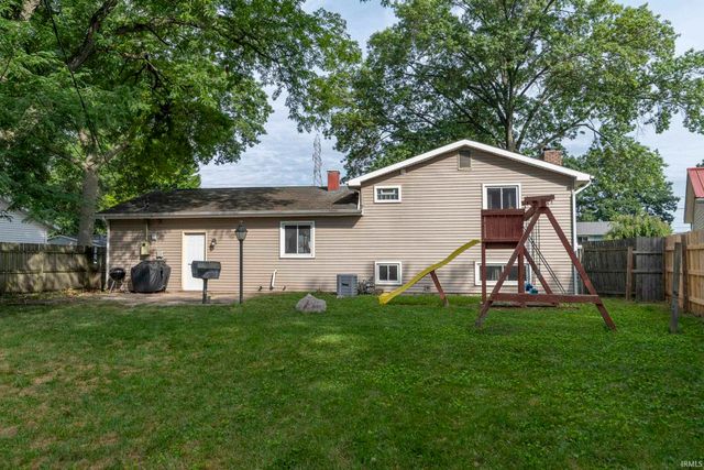 2653 Prescott Drive, Mishawaka, IN 46544
