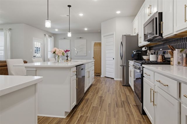 2960 Dixondale Drive, Fort Worth, TX 76108