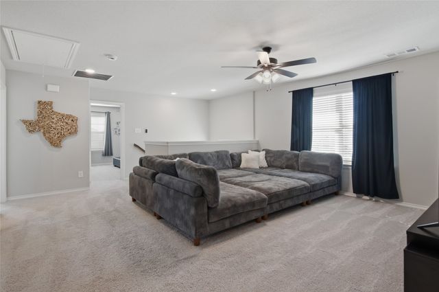 2960 Dixondale Drive, Fort Worth, TX 76108