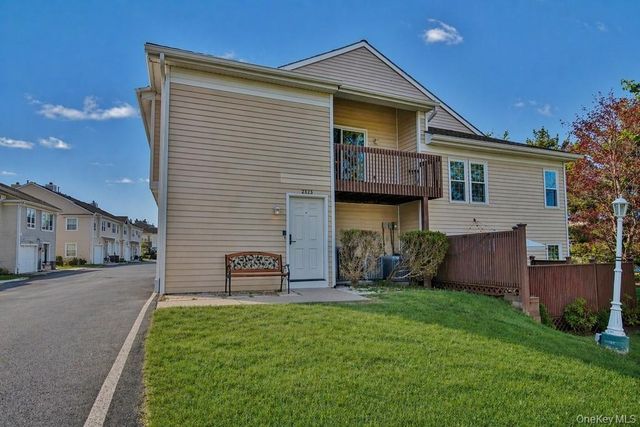 2323 Whispering Hills, Chester, NY 10918
