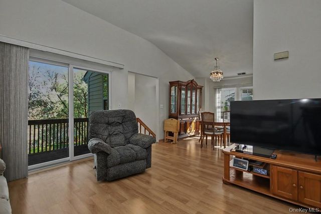 2323 Whispering Hills, Chester, NY 10918