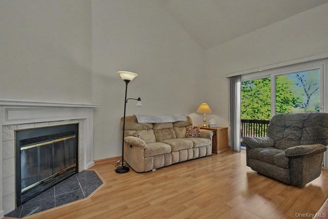 2323 Whispering Hills, Chester, NY 10918