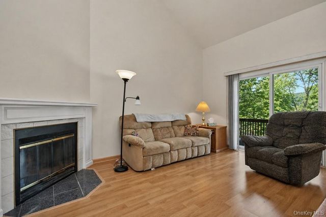 2323 Whispering Hills, Chester, NY 10918