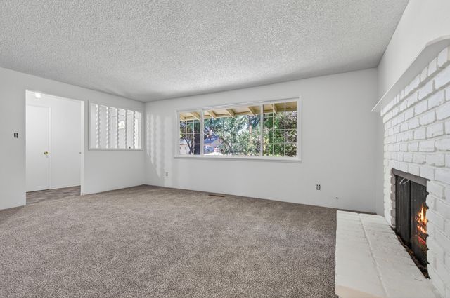 1996 Woodlawn Drive, Medford, OR 97504