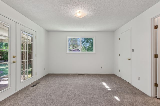1996 Woodlawn Drive, Medford, OR 97504