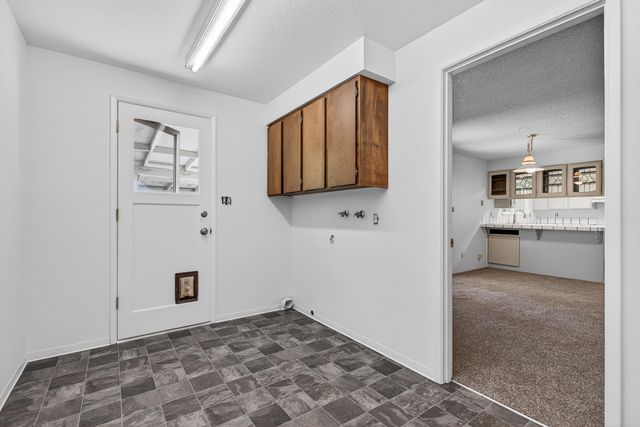 1996 Woodlawn Drive, Medford, OR 97504