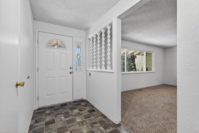 1996 Woodlawn Drive, Medford, OR 97504
