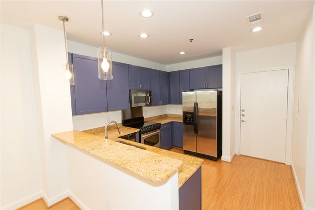 4122 Avondale Avenue 102, Dallas, TX 75219