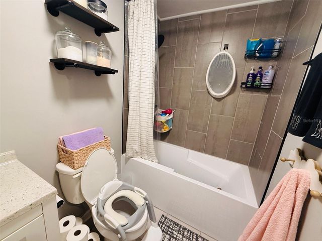 425 SW 257TH TERRACE, Newberry, FL 32669