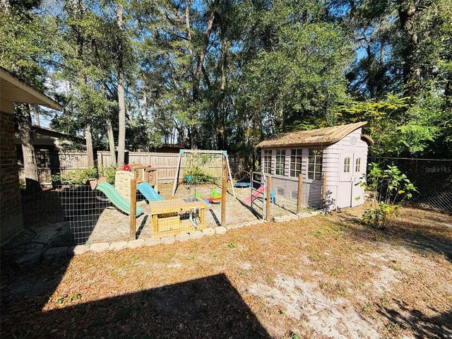 425 SW 257TH TERRACE, Newberry, FL 32669