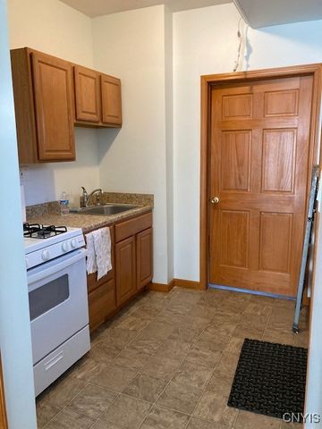 6822 Main Street, Verona, NY 13162