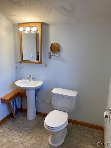 6822 Main Street, Verona, NY 13162