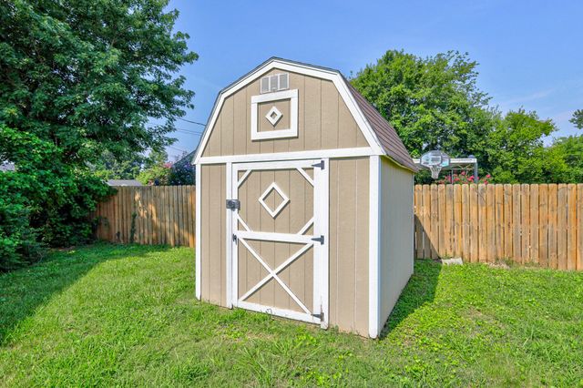 3521 Albee Dr, Hermitage, TN 37076