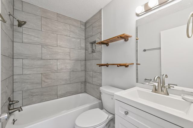 3521 Albee Dr, Hermitage, TN 37076