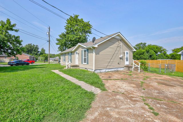 3521 Albee Dr, Hermitage, TN 37076