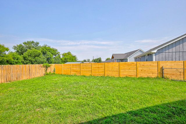 3521 Albee Dr, Hermitage, TN 37076