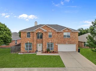 7005 Meadow Bend Drive, Arlington, TX 76002