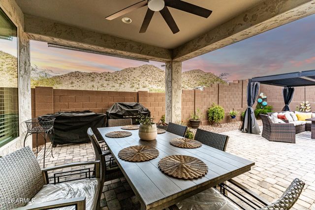 1793 W FAWN Way, San Tan Valley, AZ 85144