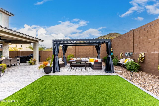 1793 W FAWN Way, San Tan Valley, AZ 85144