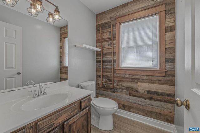 3 HAWKS PL, Palmyra, VA 22963