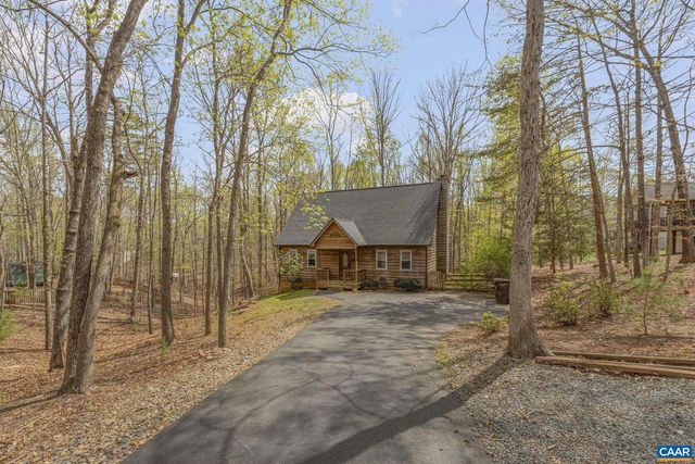 3 HAWKS PL, Palmyra, VA 22963
