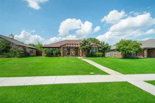 1533 Springaire Lane, Lewisville, TX 75077