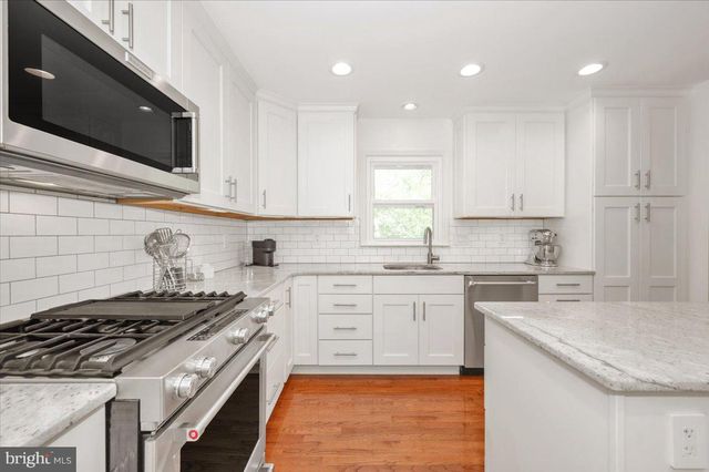 15829 GLACIER CT, North Potomac, MD 20878