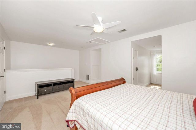 15829 GLACIER CT, North Potomac, MD 20878