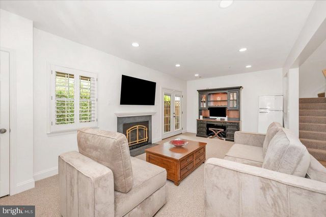 15829 GLACIER CT, North Potomac, MD 20878
