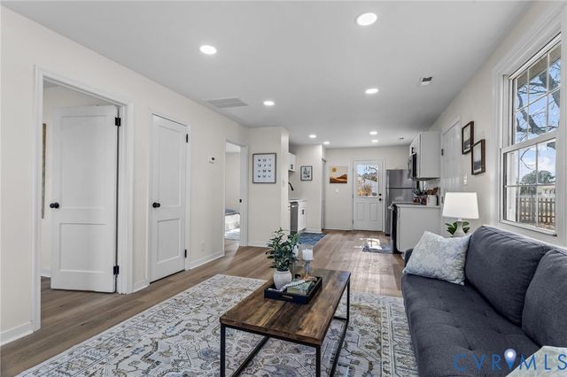 1315 St Michaels Ln, Henrico, VA 23229