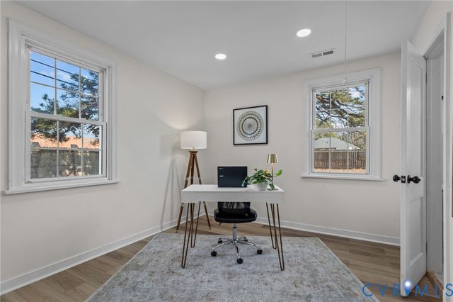 1315 St Michaels Ln, Henrico, VA 23229