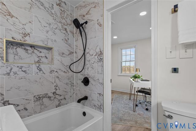 1315 St Michaels Ln, Henrico, VA 23229