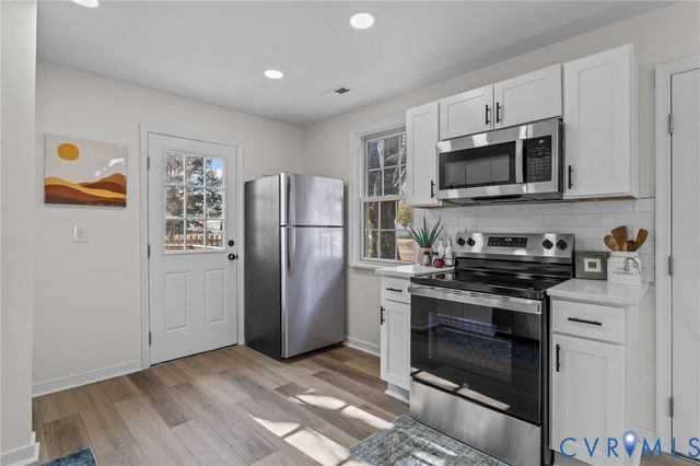 1315 St Michaels Ln, Henrico, VA 23229