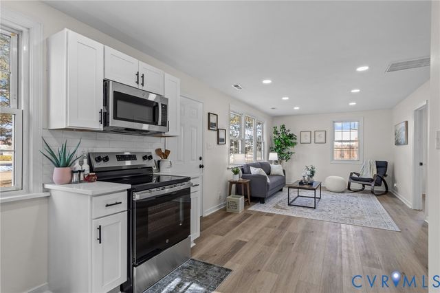 1315 St Michaels Ln, Henrico, VA 23229