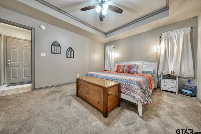 643 Winchester Drive, Chandler, TX 75758