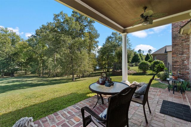 1170 Waters Edge Circle, Shreveport, LA 71106