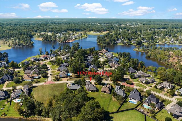 1170 Waters Edge Circle, Shreveport, LA 71106