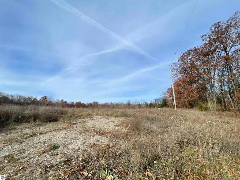 Image 28 of property listing at NHN N Clare Avenue, Harrison, MI 48625