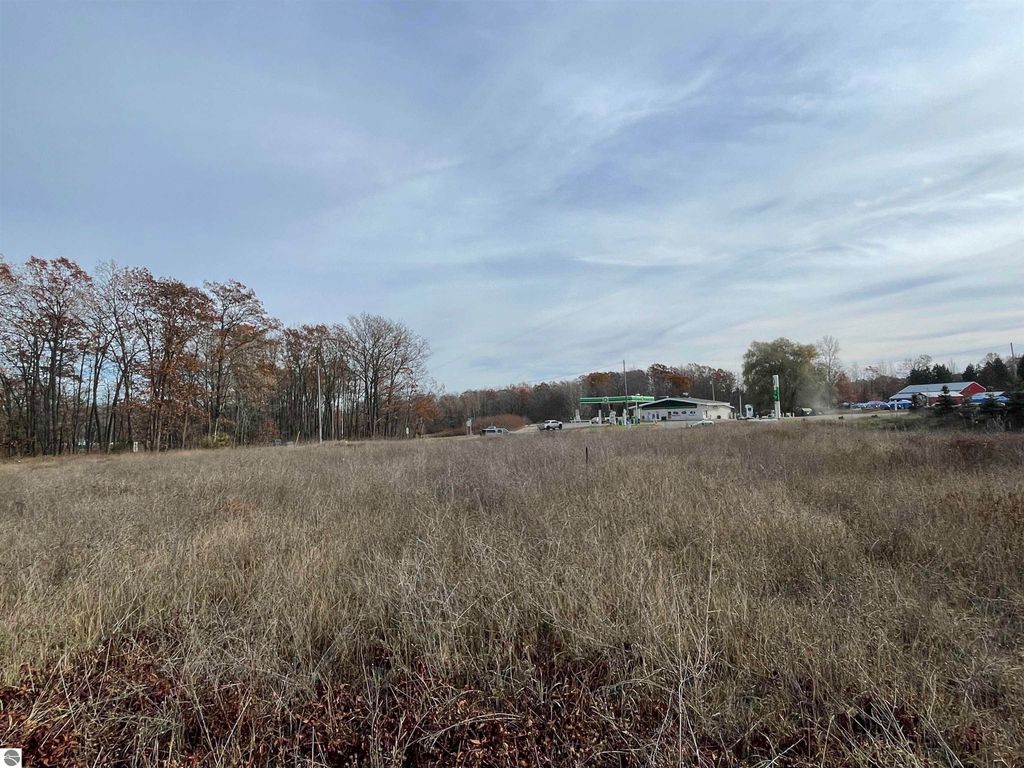 Image 36 of property listing at NHN N Clare Avenue, Harrison, MI 48625