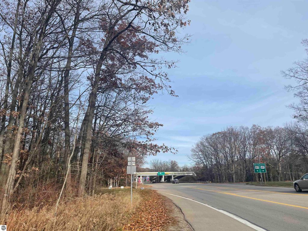 Image 7 of property listing at NHN N Clare Avenue, Harrison, MI 48625