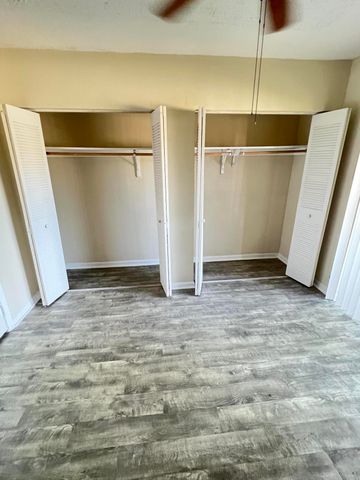 31 NORWICH B 31, West Palm Beach, FL 33417