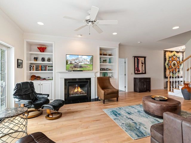 123 Economou Farm Road, South Burlington, VT 05403